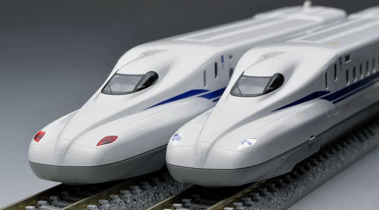 Tomix 98424 JR Series N700 (N700S) Tokaido/ Sanyo Shinkansen 4 Cars Set (N Scale) 2 Tomix 98424 JR Series N700 (N700S) Tokaido/ Sanyo Shinkansen 4 Cars Set (N Scale) - Image 2