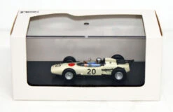 Ebbro 44256 Honda RA271 1964 German GP No.20 (White) 1/43 Scale
