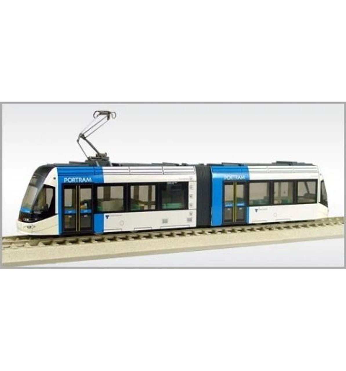 Endo EP902 Toyama Light Rail Type TLR0600 (Blue) (HO Scale) 1 Endo EP902 Toyama Light Rail Type TLR0600 (Blue) (HO Scale)