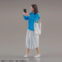 Kaiyodo ARTPLA 1/35 Tourist And Giraffe Set Plastic Model -Model Toys 4537807190116 2fbd4d50cfa99e5b9bd5c49d0ed311cc 15243.1652251269