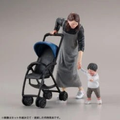 Kaiyodo ARTPLA 1/35 Tourist And Giraffe Set Plastic Model -Model Toys 4537807190116 a4399445f06f9e15072d49a8b1a82a9d 26594.1652251266