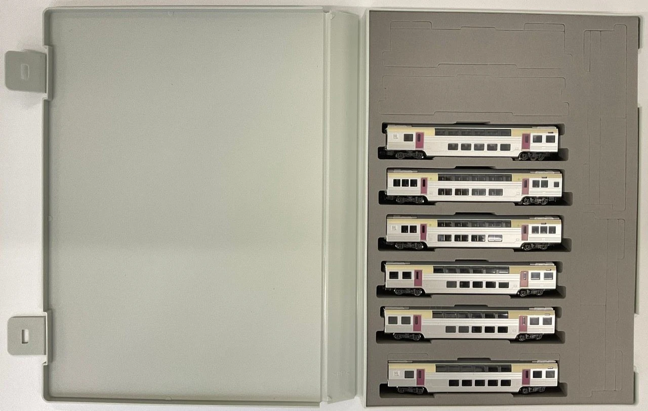 Tomix 98445 JR Series 215 Suburban Train (2nd Edition) 6 Cars Add-on Set (N Scale) 2 Tomix 98445 JR Series 215 Suburban Train (2nd Edition) 6 Cars Add-on Set (N Scale) - Image 2