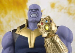 Bandai S.H. Figuarts Thanos Figure (Avengers: Infinity War) -Model Toys 4549660225843 3 43415.1529034524