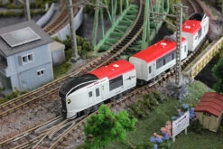 Rokuhan SG003-1 Z Shorty Series E259 Narita Express Starter Set (Z Scale) 5 Rokuhan SG003-1 Z Shorty Series E259 Narita Express Starter Set (Z Scale) -Model Toys 4571324595276 521ab65f7a8a5daaca6a4875388ebde0 15454.1586239113