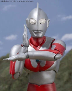 Bandai S.H. Figuarts Ultraman Figure (Best Selection) -Model Toys 4573102596048 443d541699a9e13c68bea24e2359d3c2 98706.1581061979