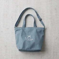 Pokemon Center Original Monpoke X Lee Canvas Mother's Tote Bag (Denim Blue) -Model Toys 4905179303234 dde012a9eb489bca7217018176929edc 75039.1702443889