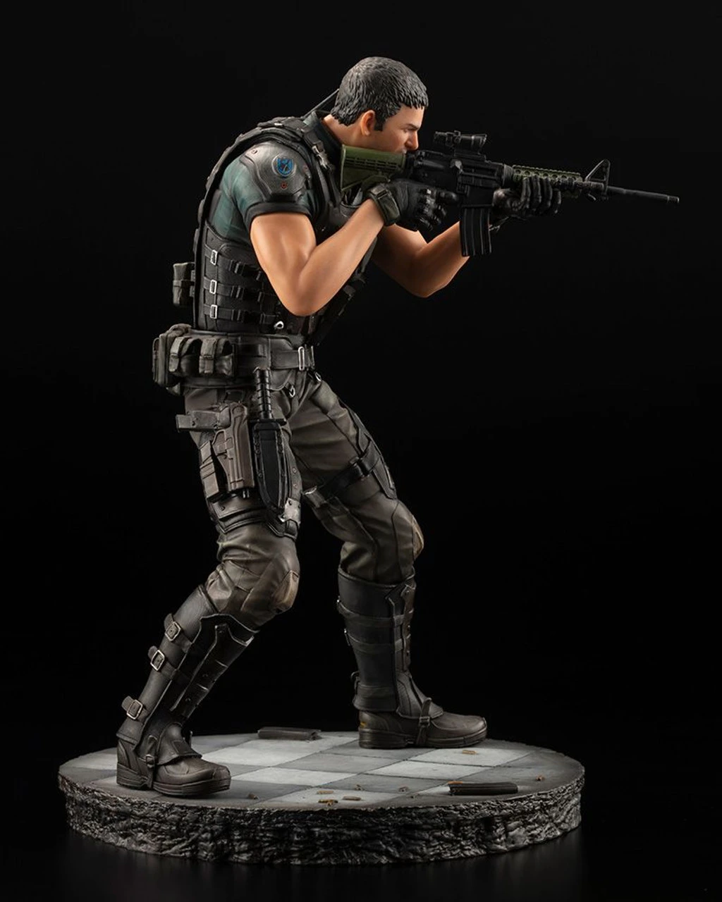 Kotobukiya ARTFX Chris Redfield Renewal Package 1/6 Figure (Resident Evil: Vendetta) 7 Kotobukiya ARTFX Chris Redfield Renewal Package 1/6 Figure (Resident Evil: Vendetta) - Image 7
