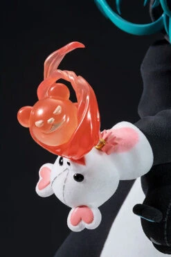 KADOKAWA Yuna 1/7 Figure (Kuma Kuma Kuma Bear Punch!) -Model Toys 4935228837144 8f98c80cdda54ae1621c7c5438783d5b 43901.1687233621