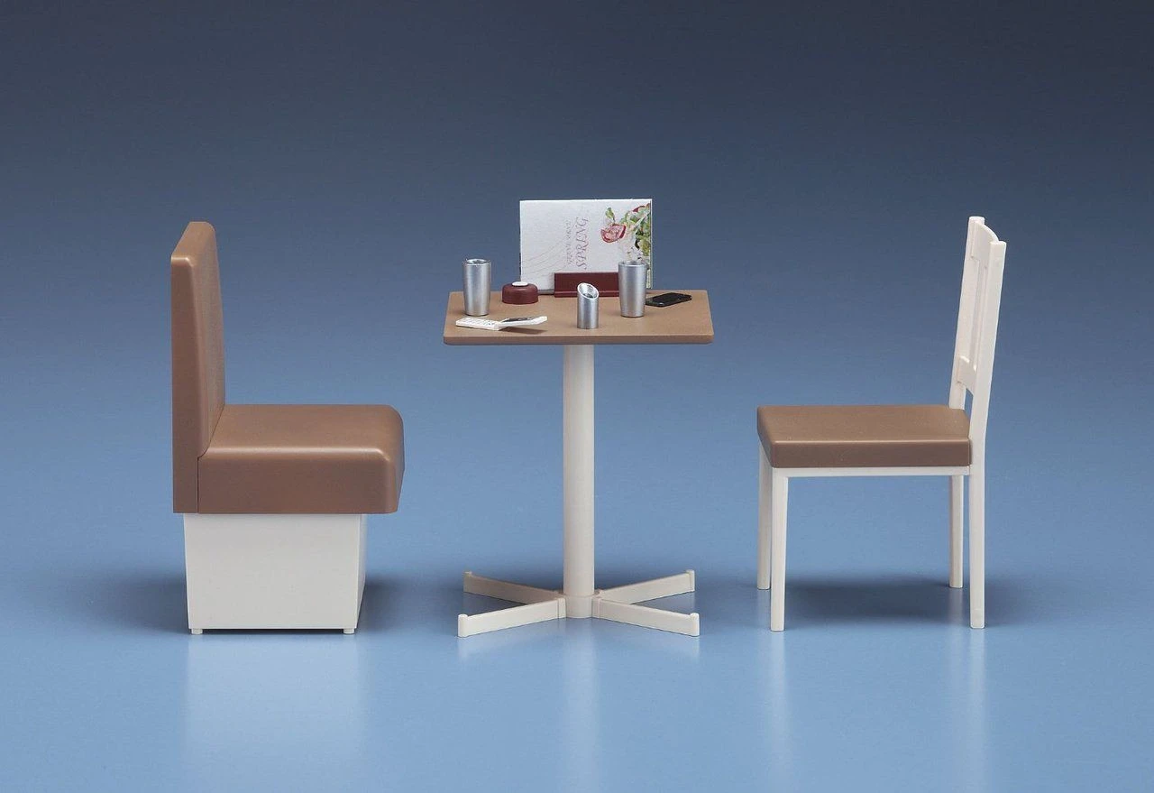 Hasegawa 1/12 Family Restaurant Table & Chair Plastic Model 4 Hasegawa 1/12 Family Restaurant Table & Chair Plastic Model - Image 4