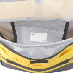 Shinkansen Messenger Bag For Kids Type 923 'Doctor Yellow' 14 Shinkansen Messenger Bag For Kids Type 923 'Doctor Yellow' -Model Toys 4985285095704 675c7975b25048d6b0d988168f6d716a 79405.1622628194