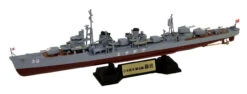 Pit-Road 1/700 IJN Destroyer Fujinami Plastic Model