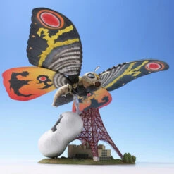Kaiyodo Sci-Fi Revoltech 012 Mothra Figure -Model Toys 4 71232.1328025907