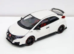 Ebbro 81066 Honda CIVIC TYPE R 2015 (Japanese License Plate) ChampionShip White 1/18 Scale -Model Toys 81066 c 07799.1497368345
